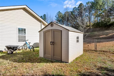 Exterior - 851 Louie Ln, Seneca, SC 29678 photo 2 of 4