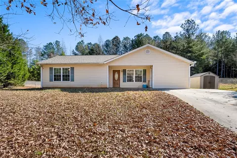 851 Louie Ln, Seneca, SC 29678