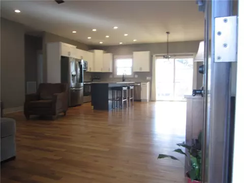 Entry Way - 105 Jefferson Pl, Walhalla, SC 29691 photo 1 of 4