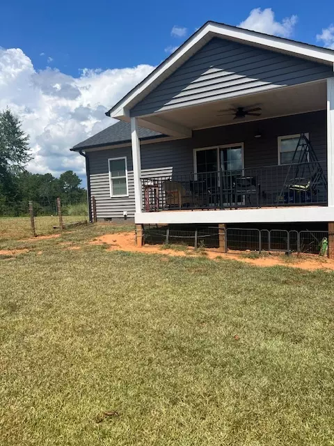 Exterior - 105 Jefferson Pl, Walhalla, SC 29691 photo 5 of 7