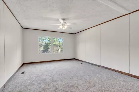 1112 Wilton E Hall Rd, Starr, SC 29684 photo 9