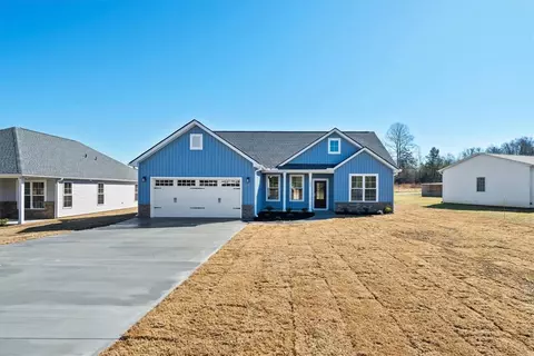 108 Oak Grove Rd, Central, SC 29630