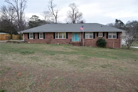 109 Pine Tree Ln, Anderson, SC 29625