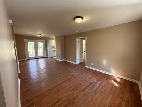 Living - 105 Crestdale Ave, Central, SC 29630 photo 1 of 2