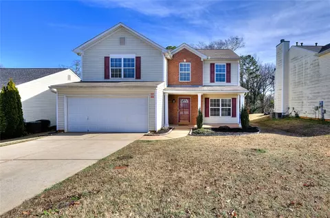 204 Sawyer Dr, Greenville, SC 29605