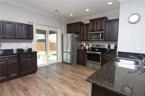 198 Sunny Point Loop, Central, SC 29630 photo 8