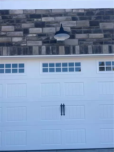 Exterior - 33 Halsey St, Central, SC 29630 photo 5 of 6