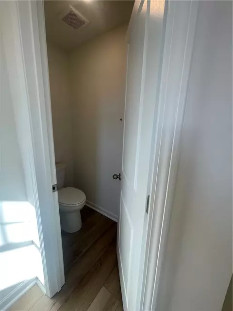 Entry Way - 33 Halsey St, Central, SC 29630 photo 8 of 9
