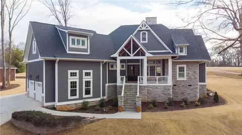1819 Cross Creek Dr, Seneca, SC 29678