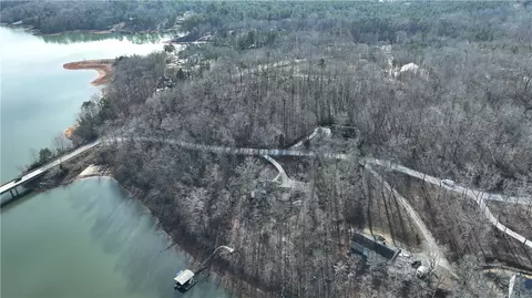 815 Cartee Rd, Seneca, SC 29678 photo 3
