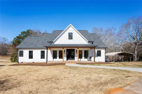 310 Stribling Shoals Rd, Walhalla, SC 29691