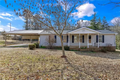155 Winchester Mill Rd, Pickens, SC 29671