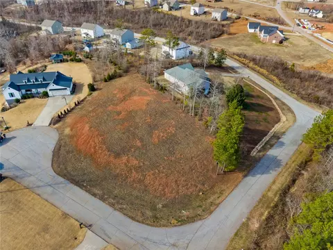 402 Pepper Ct, Seneca, SC 29678