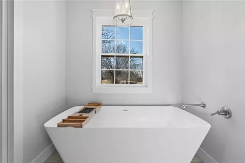 Bath - 181 Peach Orchard Dr, Honea Path, SC 29654 photo 1 of 6