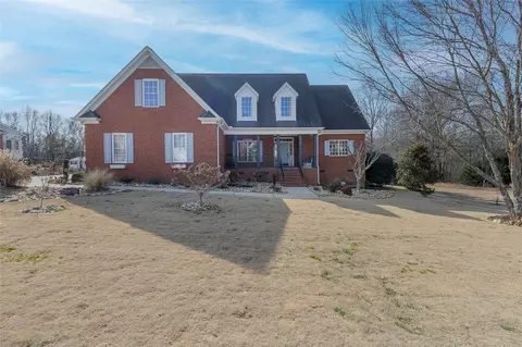 115 Hunting Meadow Dr, Williamston, SC 29697