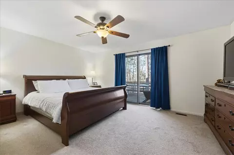 Bedroom - 48 Commodore Dr, Salem, SC 29676 photo 4 of 8