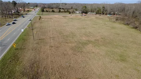 9005 Augusta Rd, Pelzer, SC 29669 photo 5