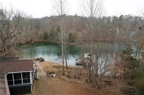View/Area - 518 Inlet Dr, Seneca, SC 29672 photo 1 of 6