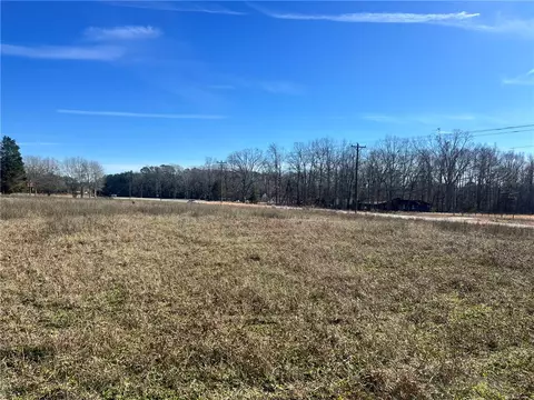 9901 Augusta Rd, Pelzer, SC 29669 photo 13