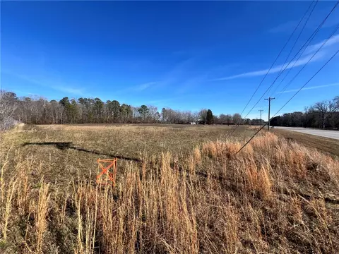 9901 Augusta Rd, Pelzer, SC 29669 photo 8