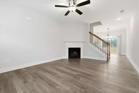 Living - 427 Bee Cove Way, Pendleton, SC 29670 photo 4 of 4