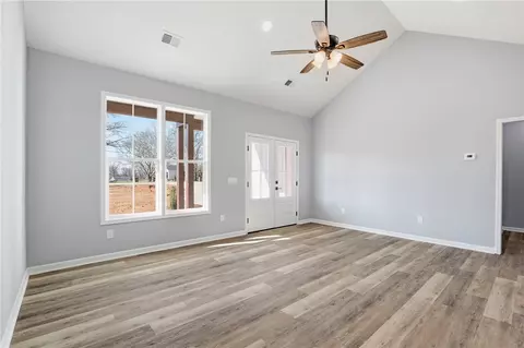 908 Beaverdam Rd, Williamston, SC 29697 photo 10