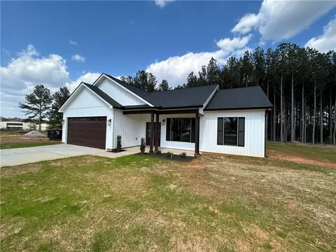 908 Beaverdam Rd, Williamston, SC 29697 photo 2