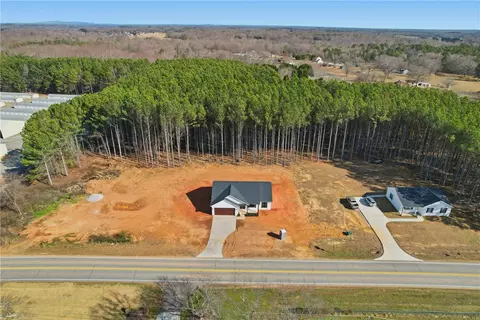 908 Beaverdam Rd, Williamston, SC 29697 photo 24
