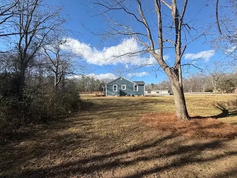 Exterior - 1210 Flat Rock Rd, Starr, SC 29684 photo 2 of 4