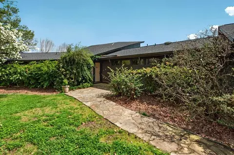 2916 Rambling Path Dr, Anderson, SC 29621