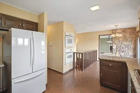 Kitchen - 2916 Rambling Path Dr, Anderson, SC 29621 photo 4 of 5