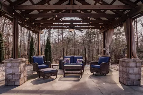 Exterior - 27 Firelight Ln, Easley, SC 29642 photo 9 of 10
