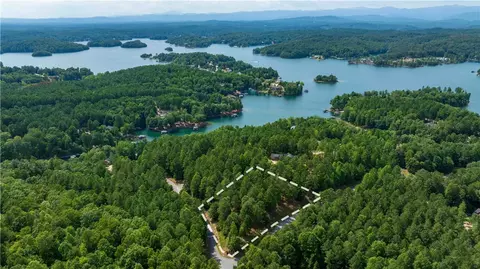 103 Shore Vista Trl, Six Mile, SC 29682