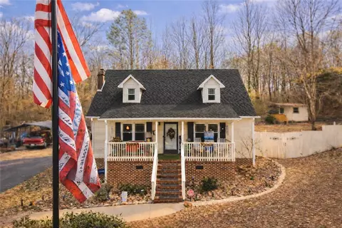 304 Willow Dr, Piedmont, SC 29673