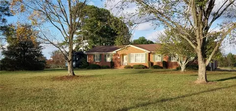 1814 Easley Hwy, Piedmont, SC 29673