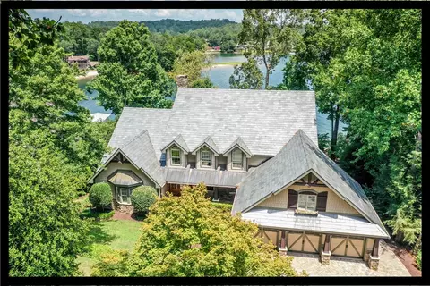 26 Beacon Ridge Cir, Salem, SC 29676