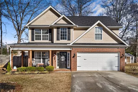 114 Thorncliff Pl, Anderson, SC 29625