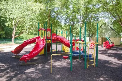View/Area - 52 Hickory Way, Clemson, SC 29631 photo 1 of 3
