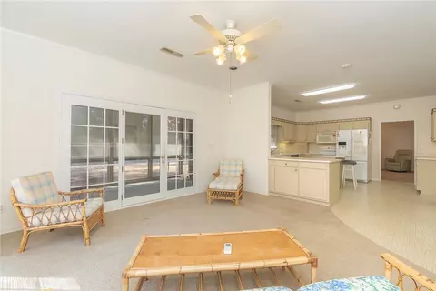 Living - 52 Hickory Way, Clemson, SC 29631 photo 4 of 5