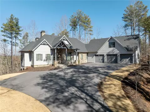 325 Long Cove Trl, Salem, SC 29676