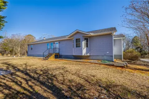 105 Canfield Rd, Honea Path, SC 29654 photo 1