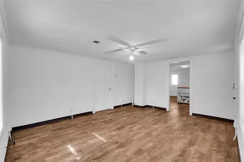 Living - 20 Sanders St, Honea Path, SC 29654 photo 3 of 3