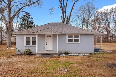 Exterior - 20 Sanders St, Honea Path, SC 29654 photo 2 of 5