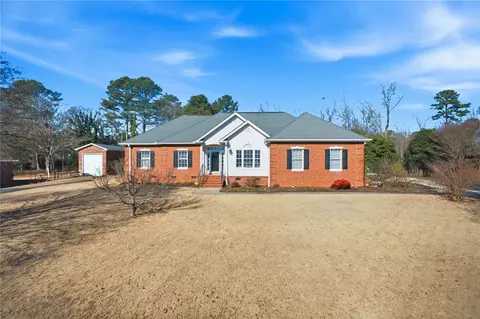 109 Engram Ln, Anderson, SC 29621