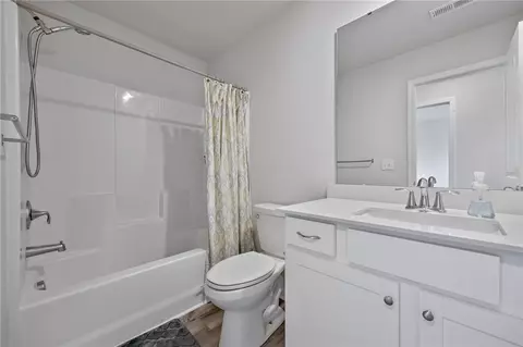 Bath - 559 Brasstown Ct, Pendleton, SC 29670 photo 1 of 1