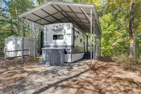 528 Loop Cir, Westminster, SC 29693 photo 3
