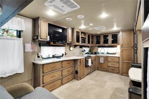 528 Loop Cir, Westminster, SC 29693 photo 7