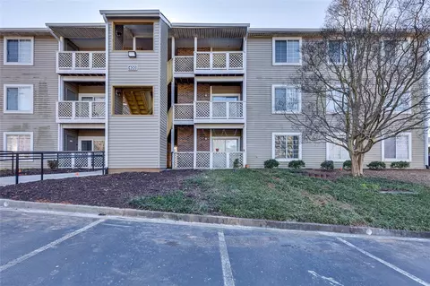 220 Elm St #422, Clemson, SC 29631