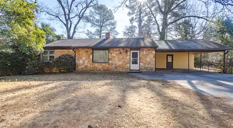 104 Forest Hill Dr, Anderson, SC 29621