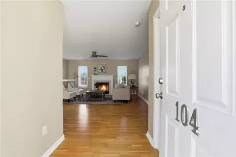 104 Carrie Leigh Ln, Pendleton, SC 29670 photo 3
